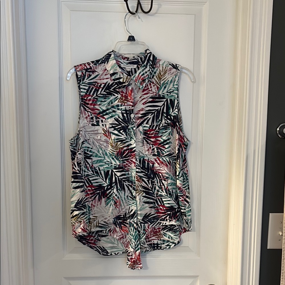Beach lunch lounge Tropical Print Sleeveless Blouse
